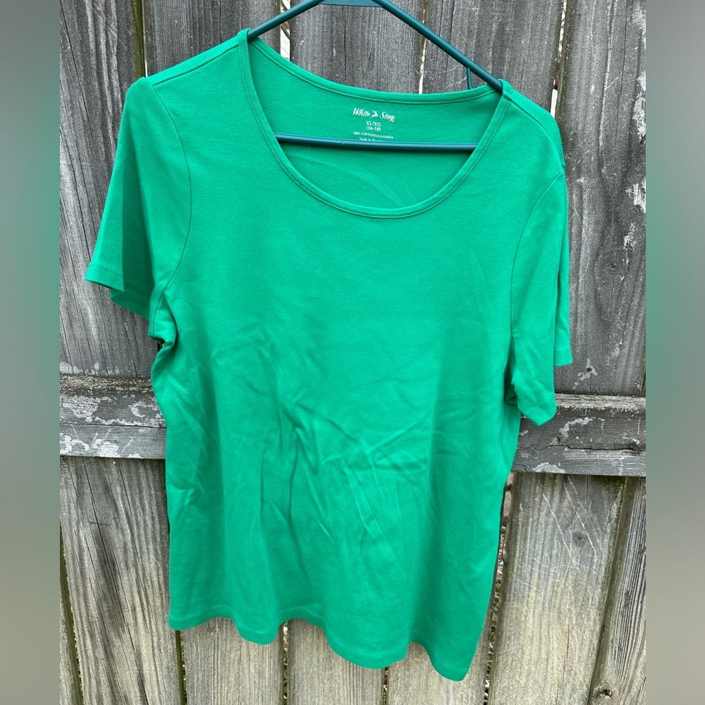 White Stag shirt *perfect for bundling*